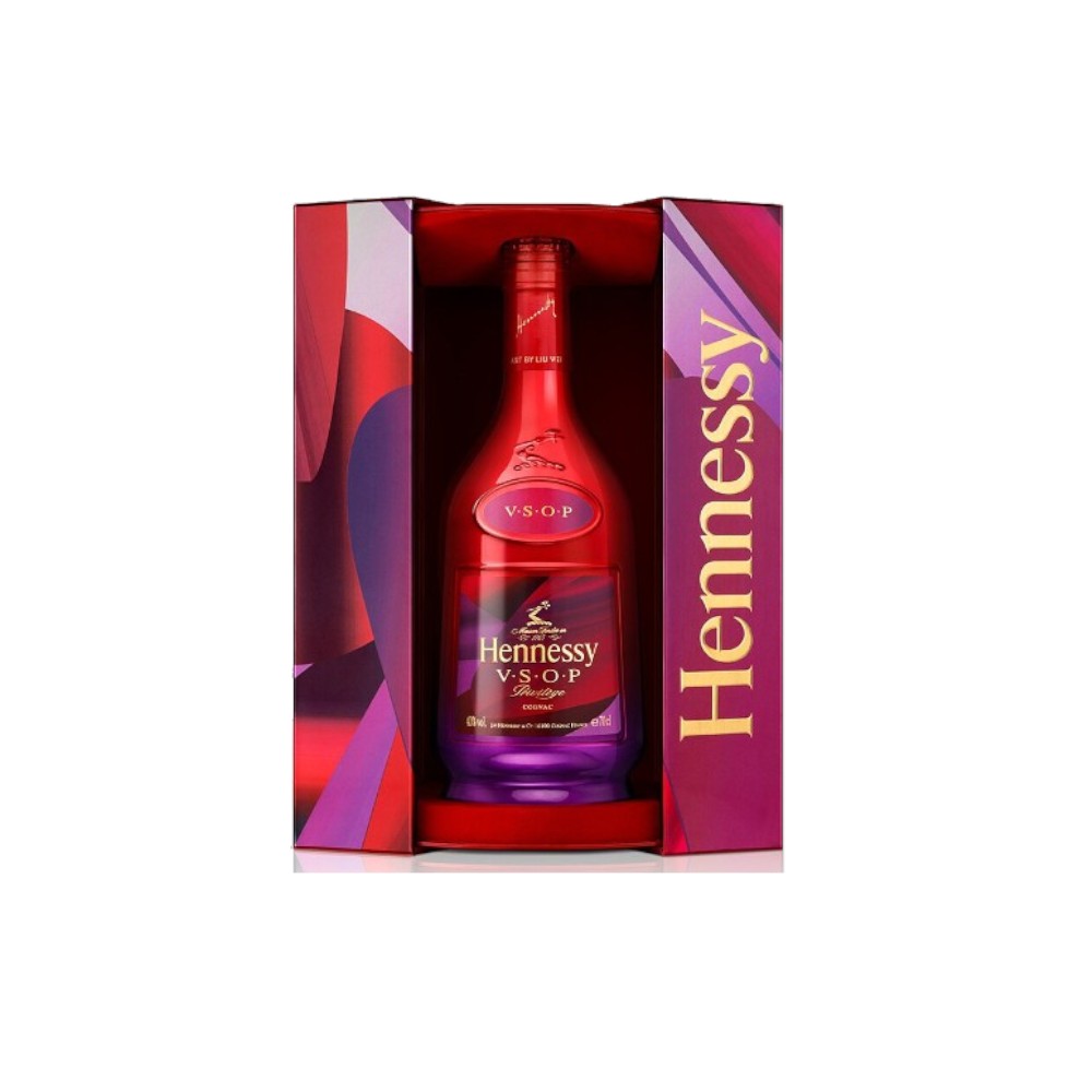 Hennessy V.S.O.P x Liu Wei 2021 Edition - Year of the OX 700ml