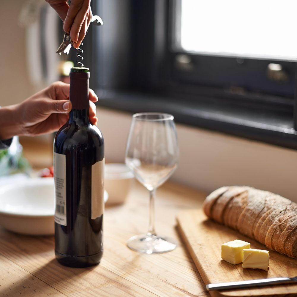 How Long Can Wine Stay Drinkable After Opened?